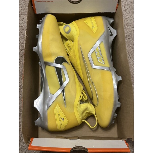 Nike Alpha Menace Elite 3 Wide Oregon Ducks PE Mens Football Cleats - Picture 7 of 7